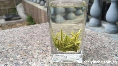 白毫银针玫瑰花,白毫银针茶汤