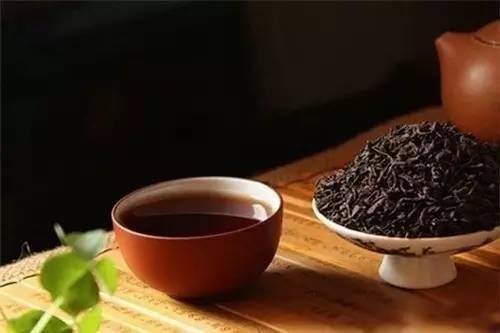 红茶白茶绿茶黑茶的代表