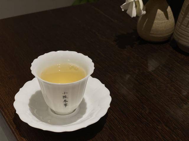 白茶小方片能做冷泡茶吗视频教程