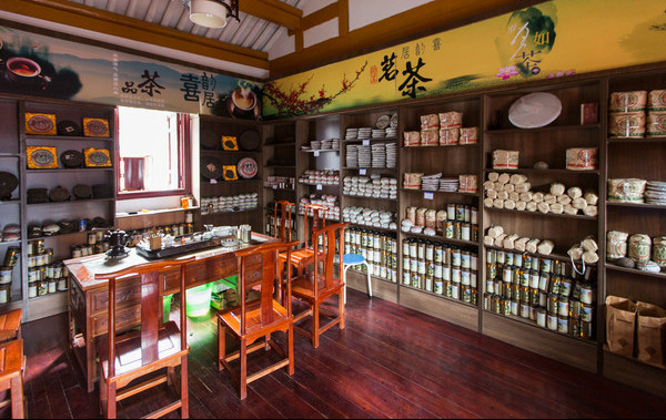 龙岩口碑好的白茶茶叶店：选择高品质白茶，享受纯正口感