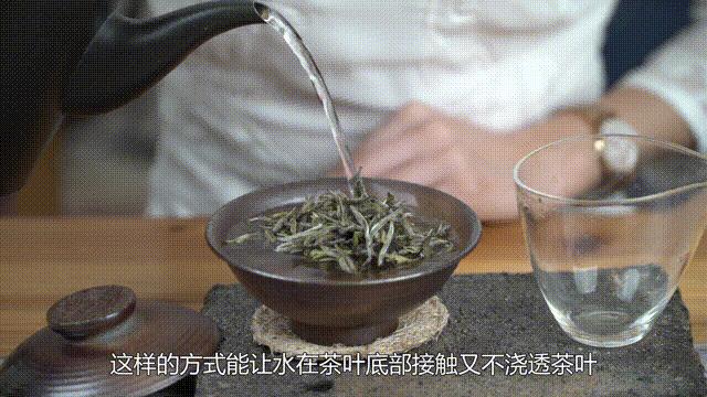 溧阳白茶多少度水