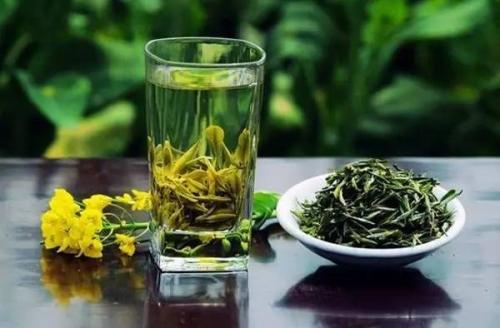 红茶白茶绿茶黑茶的区别、功效及健比较