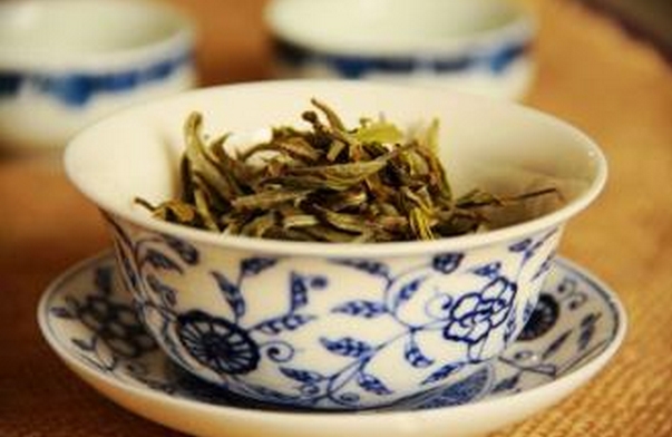 白茶红茶黑茶绿茶青茶各有哪些品种及区别