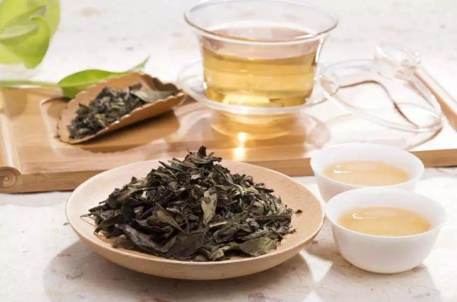 白茶可以用茶饼泡吗