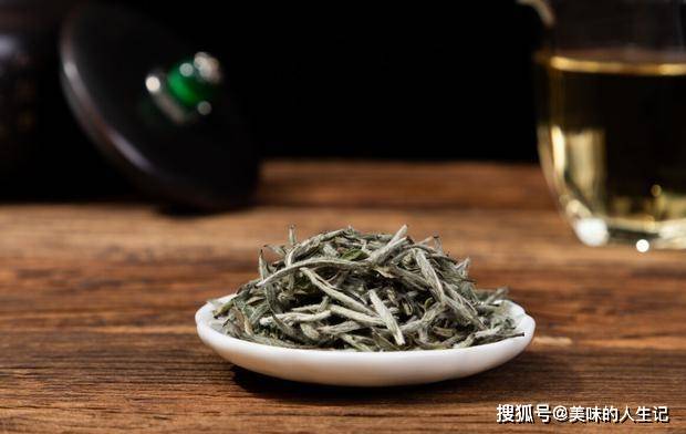 普洱茶白茶能泡几次