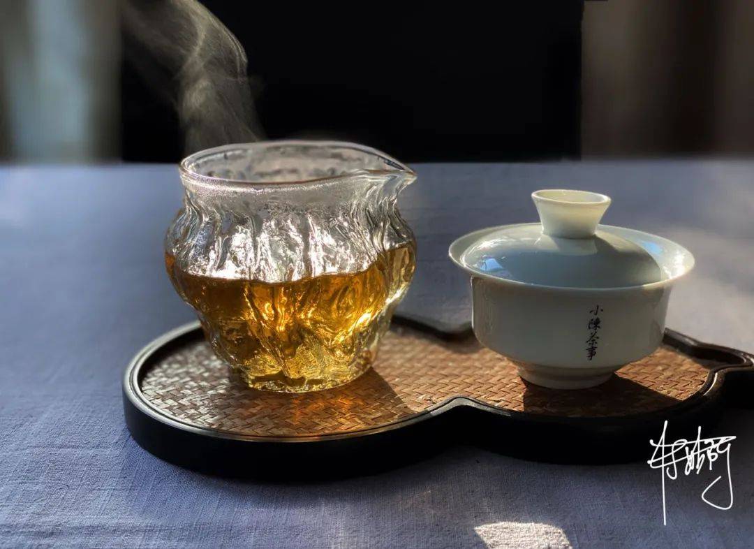 张天福喝的什么茶