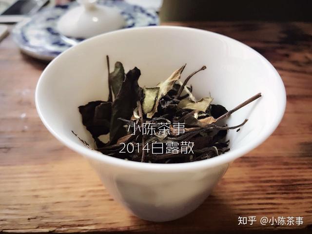 散装寿眉白茶怎么看年份