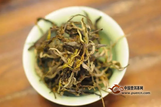 压成饼的白茶属于什么等级的茶叶，怎么喝？