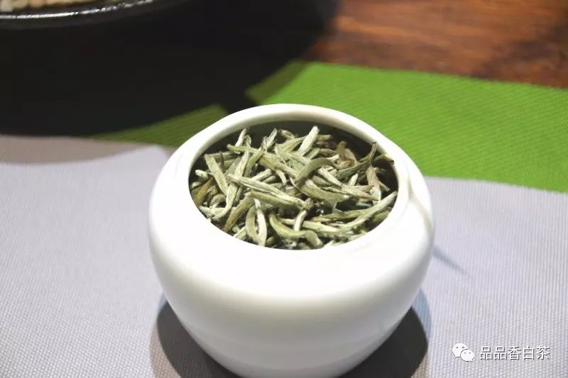 老白茶喝起来苦涩味怎么回事儿，为什么有涩味？