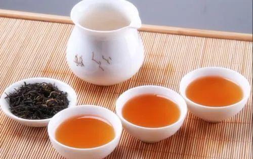 降血脂黑茶好还是绿茶好