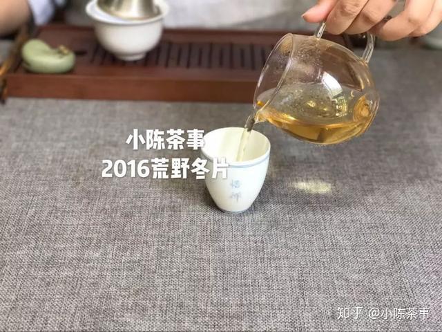 福鼎白茶茶的颜色和味道如何？